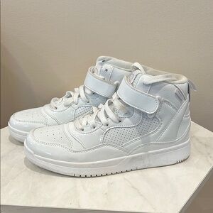 🔥AND 1 Man White High-Top Sneakers🔥